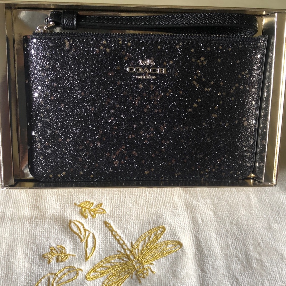 Coach Star Glitter Wristlet New w/tag